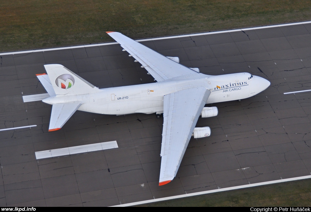 Maximus Air Cargo – Antonov AN-124-100 UR-ZYD