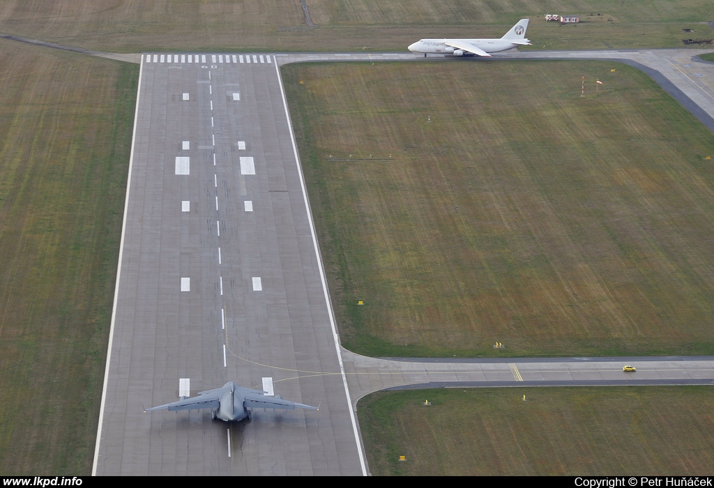 UK Air Force - RAF – McDonnell Douglas C-17A Globemaster ZZ175