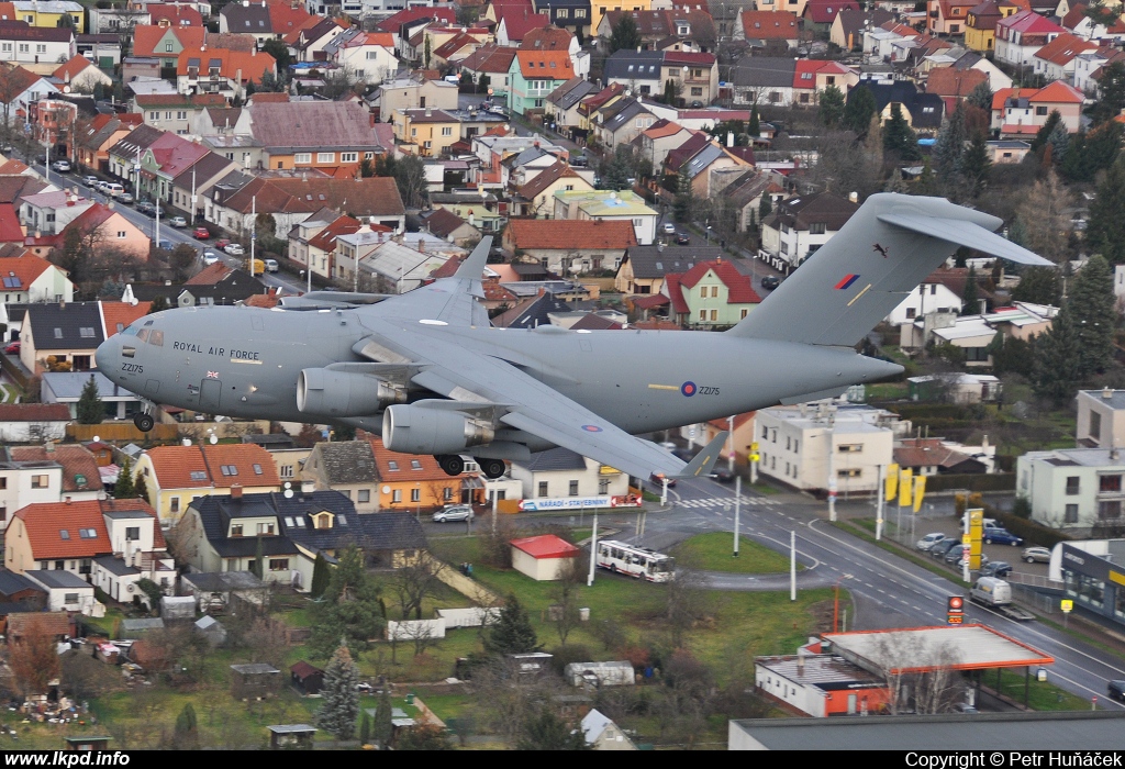 UK Air Force - RAF – McDonnell Douglas C-17A Globemaster ZZ175