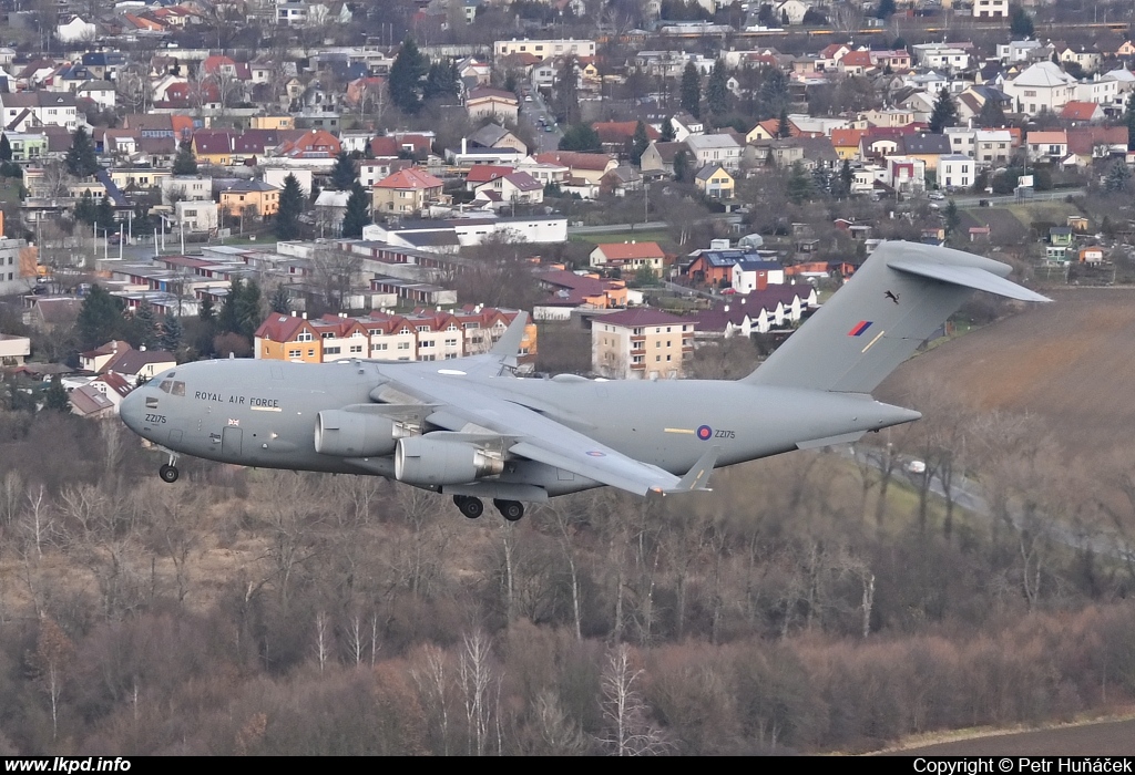 UK Air Force - RAF – McDonnell Douglas C-17A Globemaster ZZ175