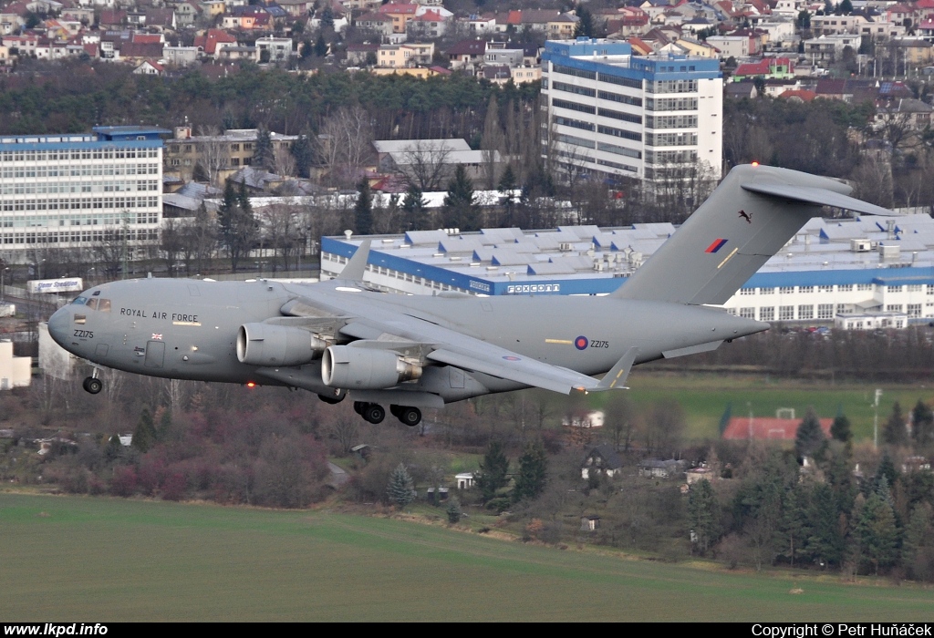 UK Air Force - RAF – McDonnell Douglas C-17A Globemaster ZZ175