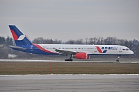 Azur Air – Boeing B757-28A VP-BAS