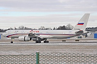 Rossia – Tupolev TU-214 RA-64506