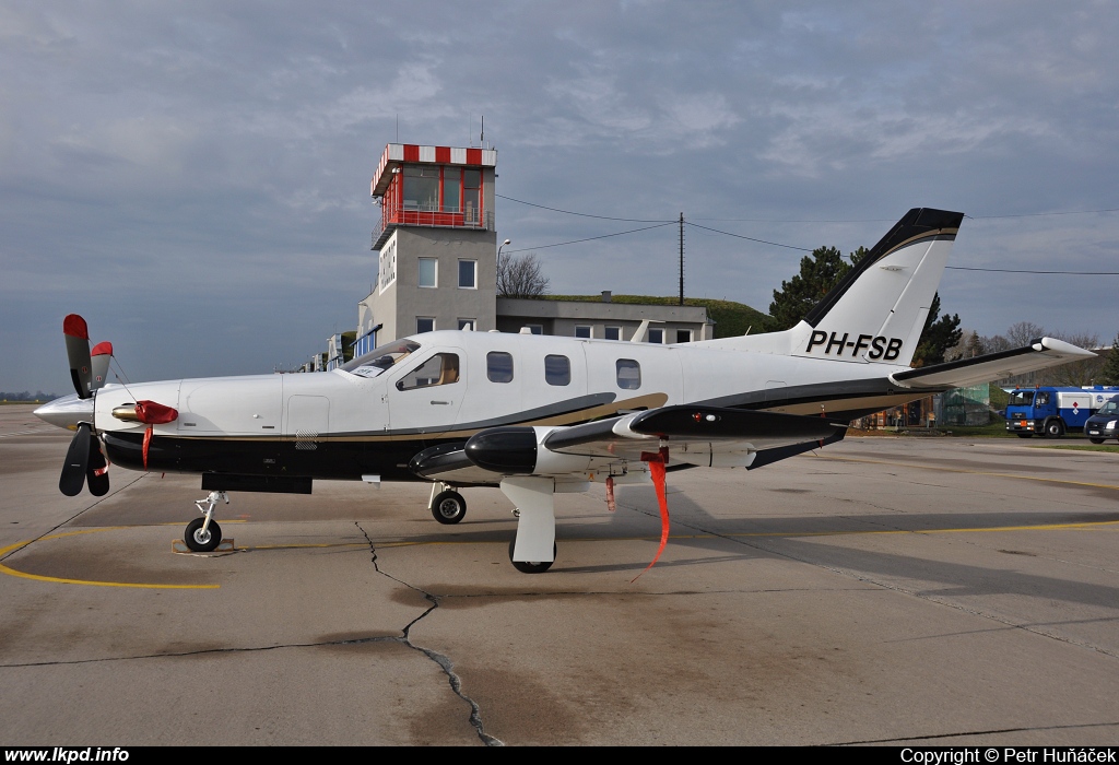 Air Frans – Socata TBM 700N PH-FSB