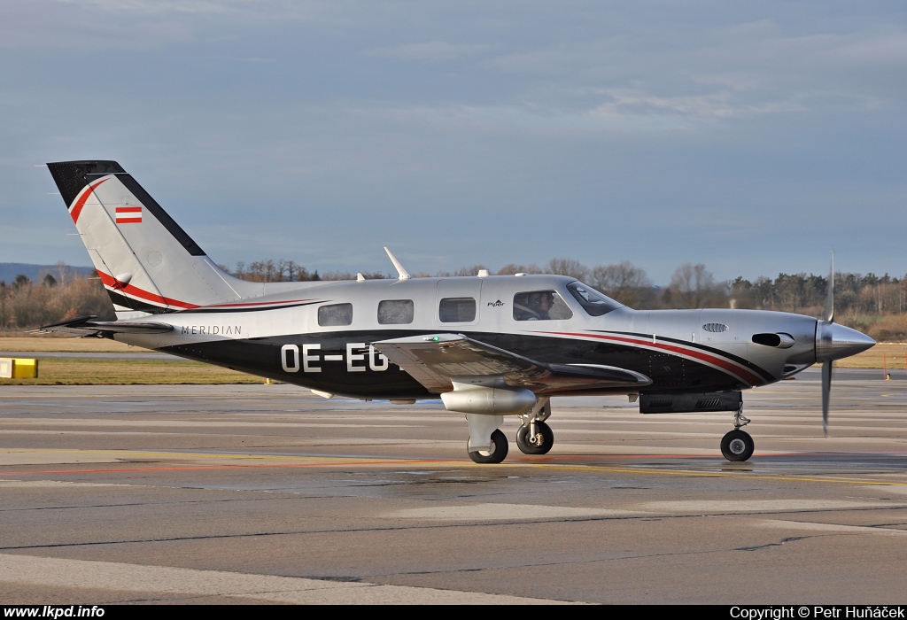 Goldeck Flug – Piper PA-46-500TP OE-EGT