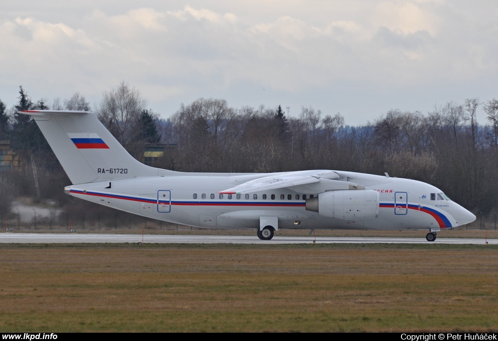 Rossia – Antonov AN-148-100EA RA-61720