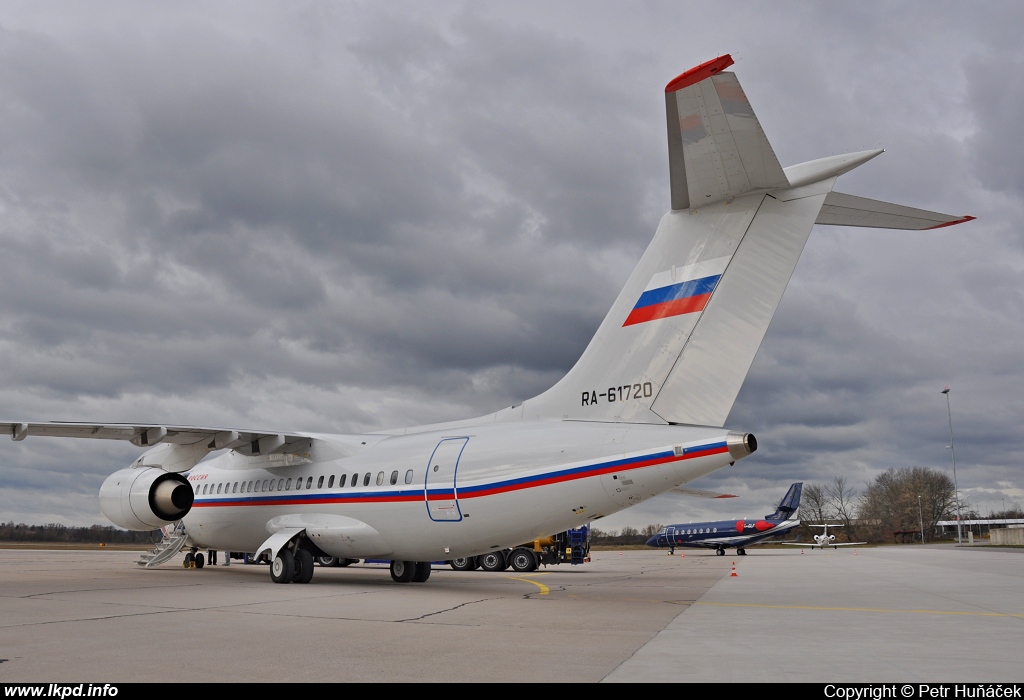 Rossia – Antonov AN-148-100EA RA-61720