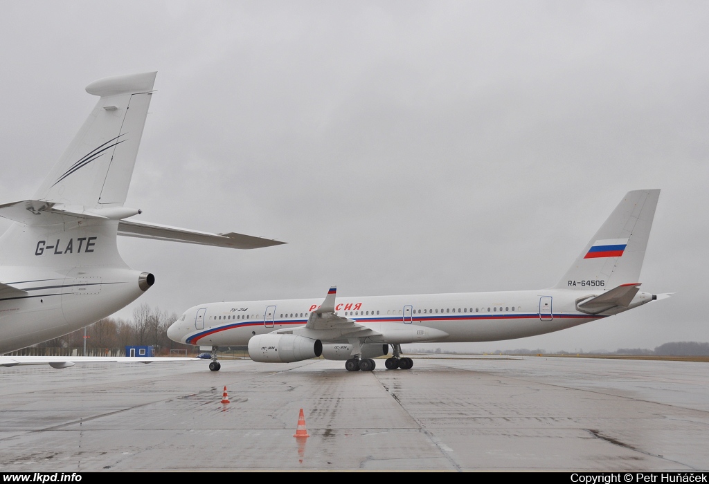 Rossia – Tupolev TU-214 RA-64506