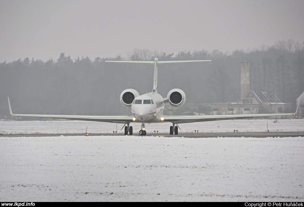 Kimberly&Clark – Gulfstream G-V-SP N506HG