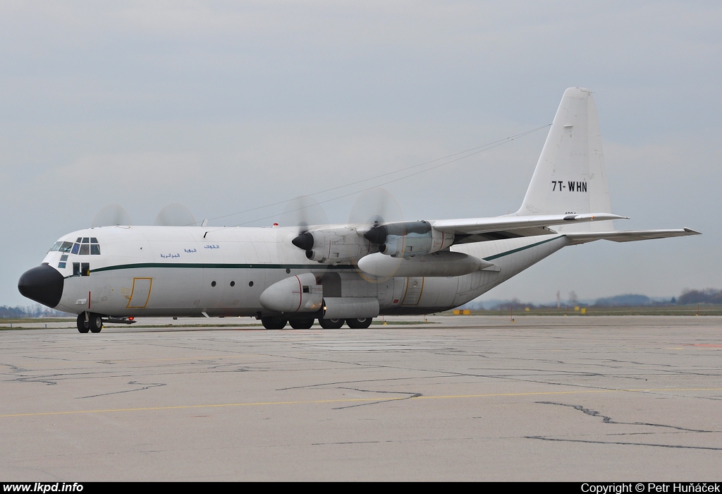 Algeria Air Force – Lockheed C-130H-30 Hercules 7T-WHN