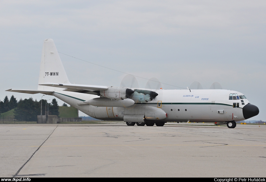 Algeria Air Force – Lockheed C-130H-30 Hercules 7T-WHN