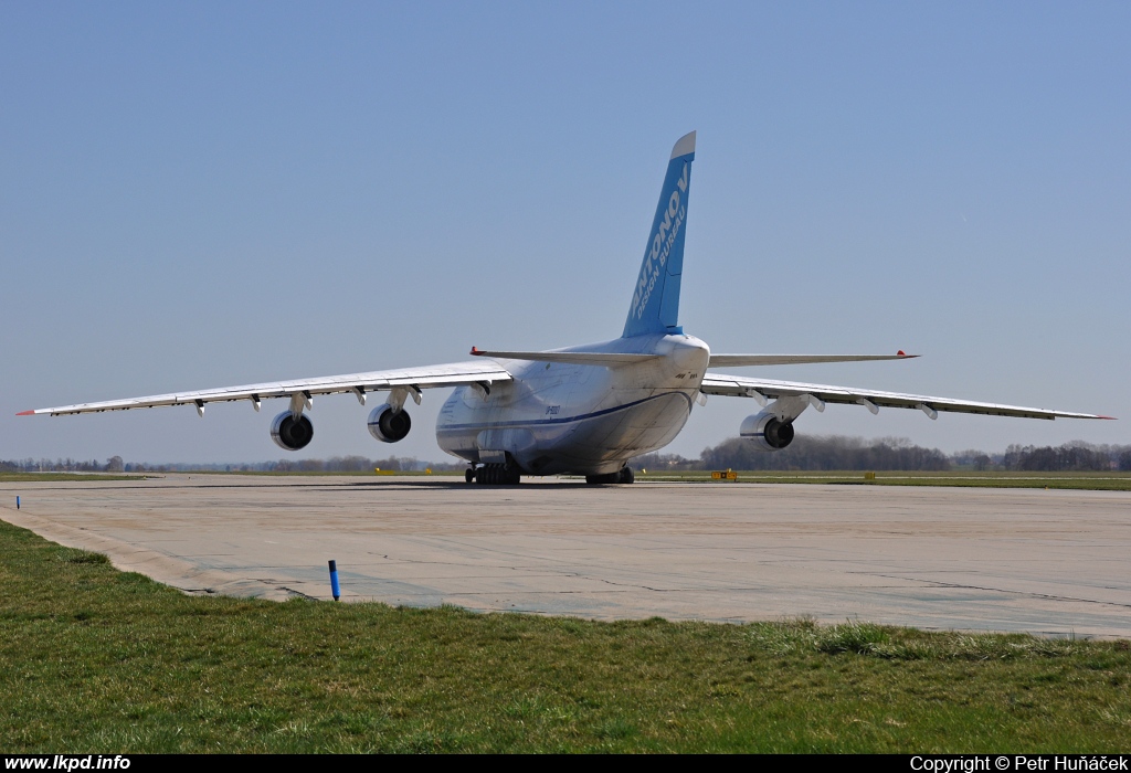 Antonov Design Bureau – Antonov AN-124-100M UR-82027