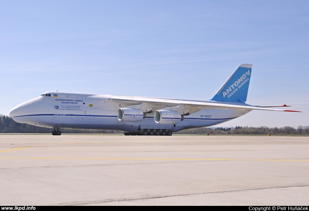 Antonov Design Bureau – Antonov AN-124-100M UR-82027