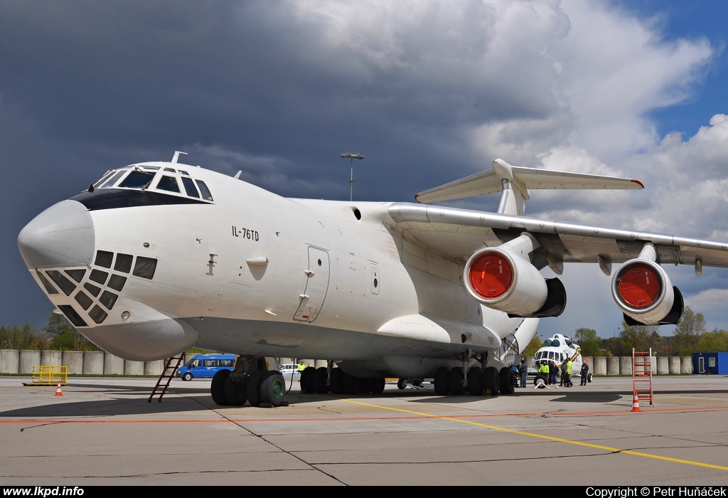 Aviacon Zitotrans – Iljuin IL-76TD RA-78765