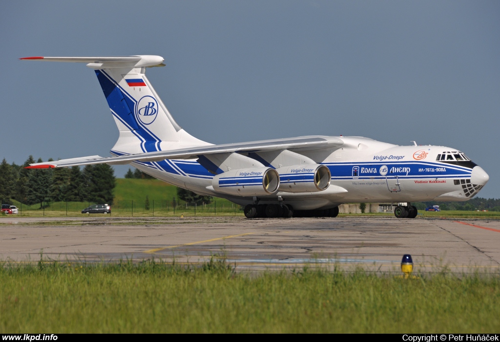 Volga-Dnepr Airlines – Iljuin IL-76TD-90VD  RA-76950