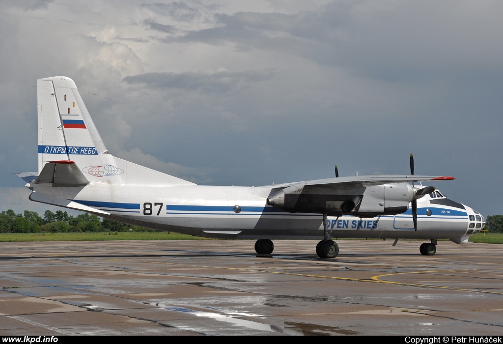 Russia Air Force – Antonov AN-30B 87