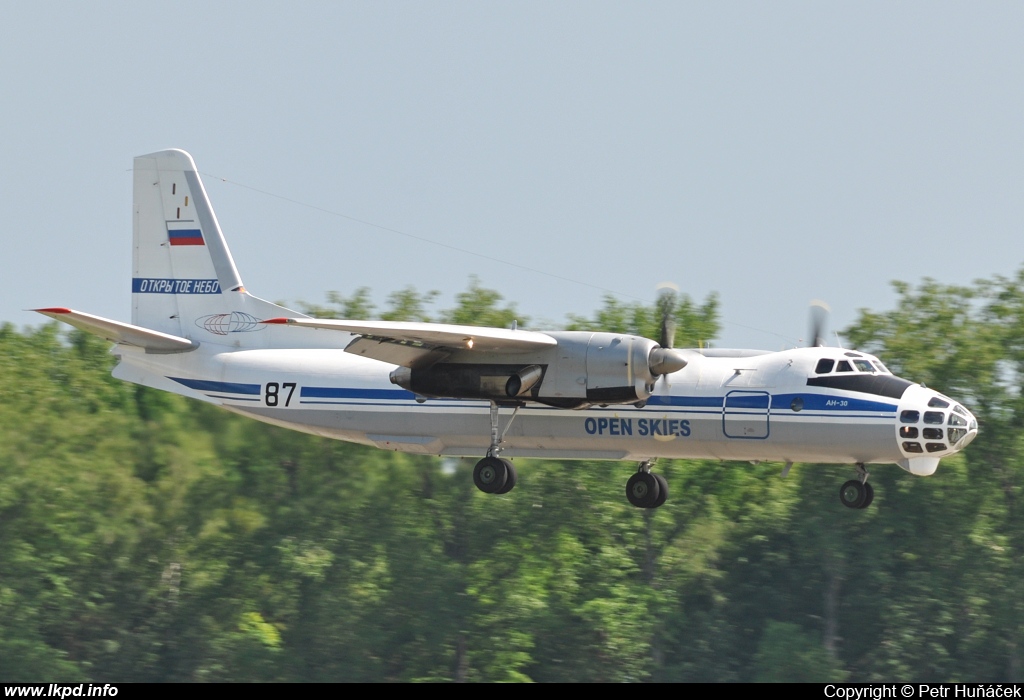 Russia Air Force – Antonov AN-30B 87