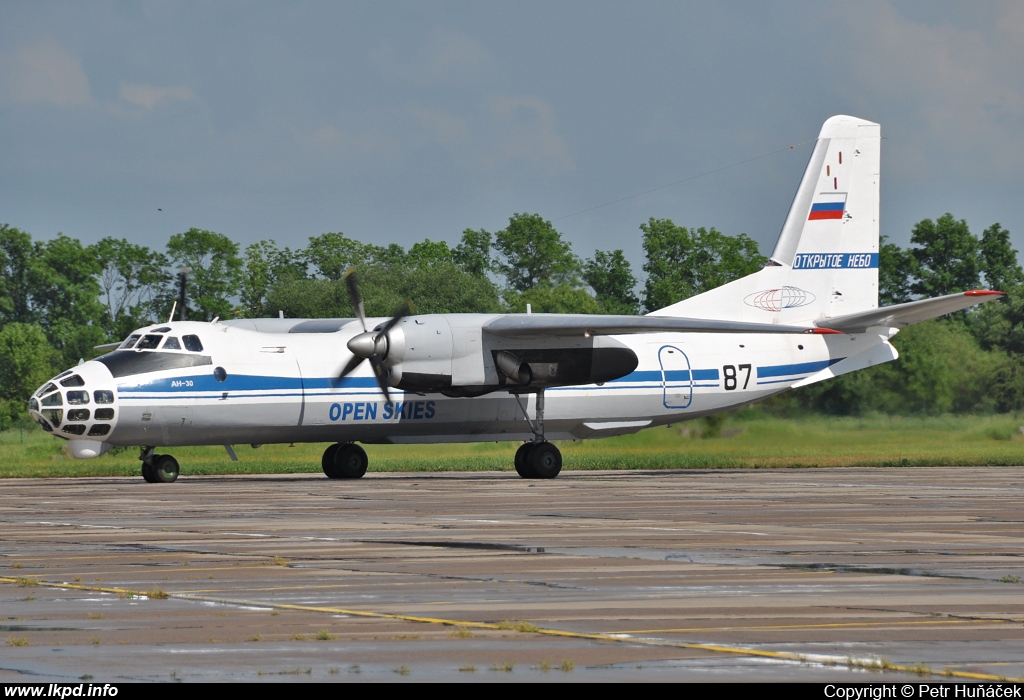 Russia Air Force – Antonov AN-30B 87