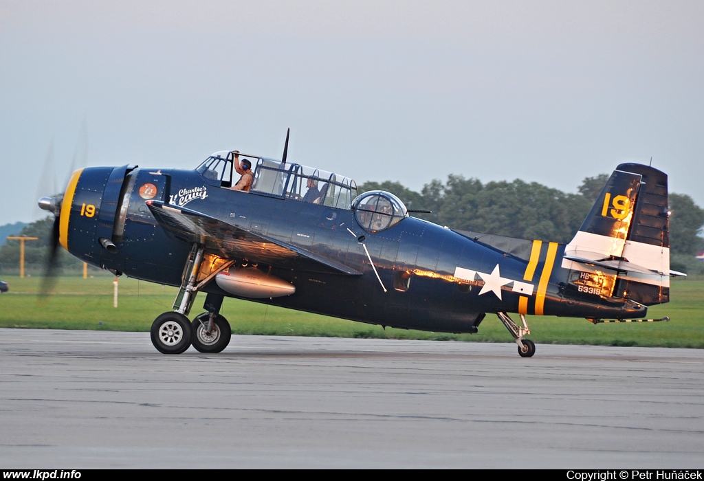 Private/Soukrom – Grumman TBM-3R HB-RDG