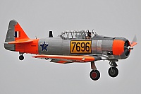 Private/Soukrom – North American AT-6C N696RE