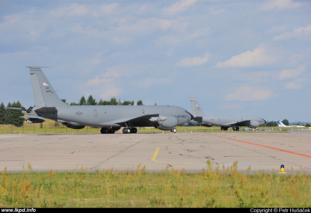 USAF – Boeing KC-135R Stratotanker 63-8025