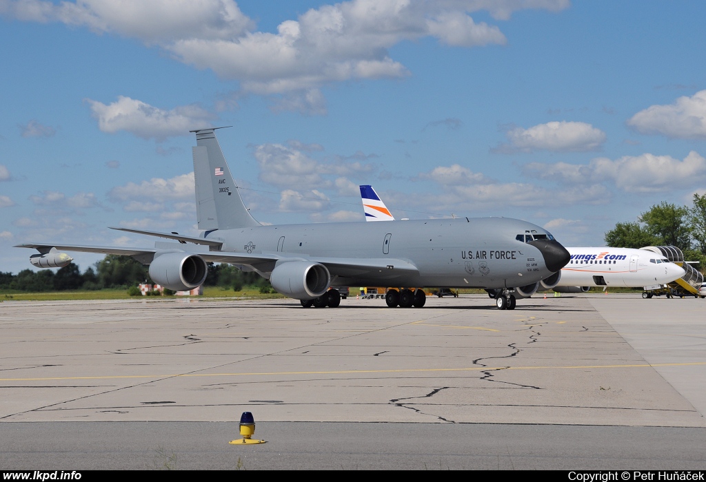 USAF – Boeing KC-135R Stratotanker 63-8025