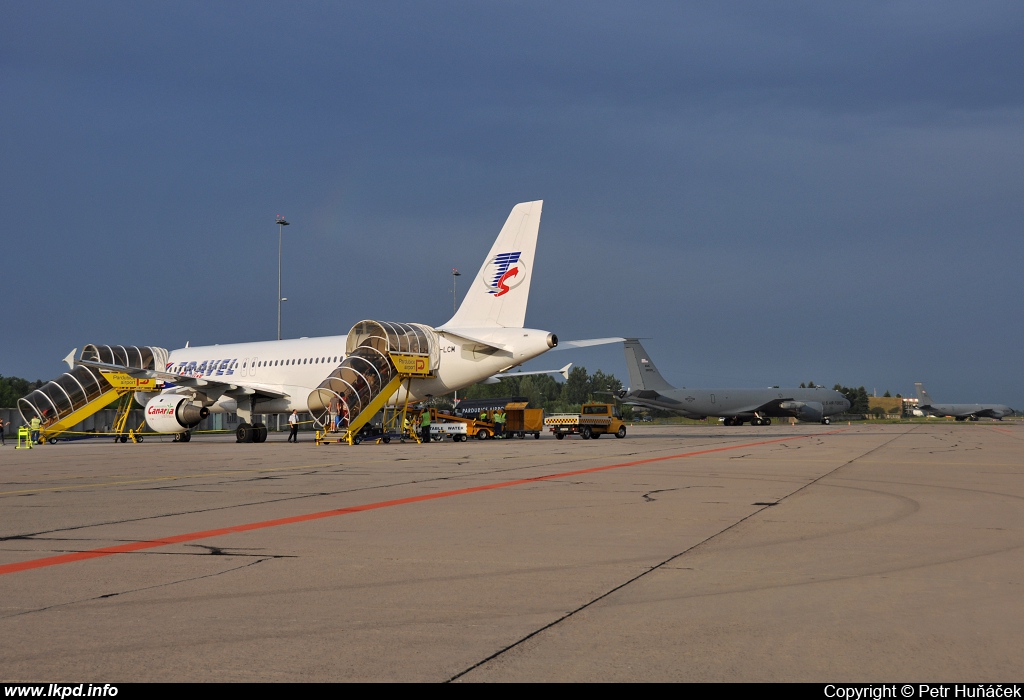 Travel Service – Airbus A320-211 YL-LCM