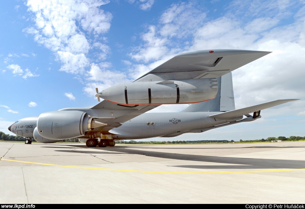 USAF – Boeing KC-135R Stratotanker 63-8025