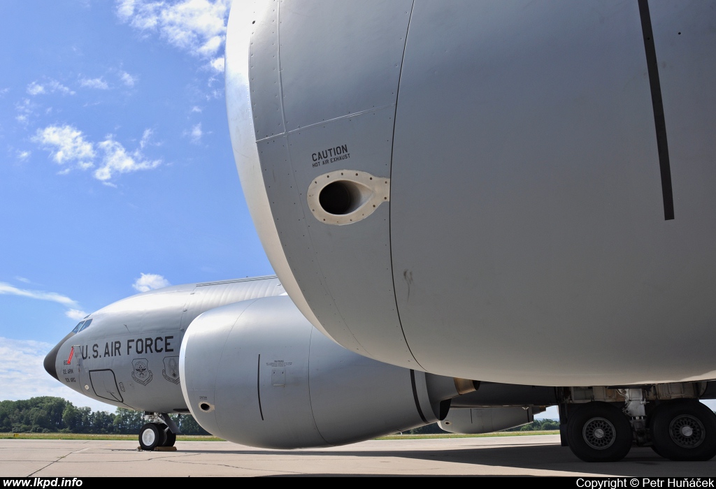 USAF – Boeing KC-135R Stratotanker 63-8025