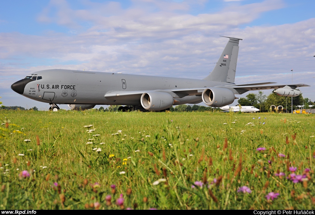 USAF – Boeing KC-135R Stratotanker 63-8025