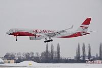 Red Wings – Tupolev TU-204-100V RA-64050