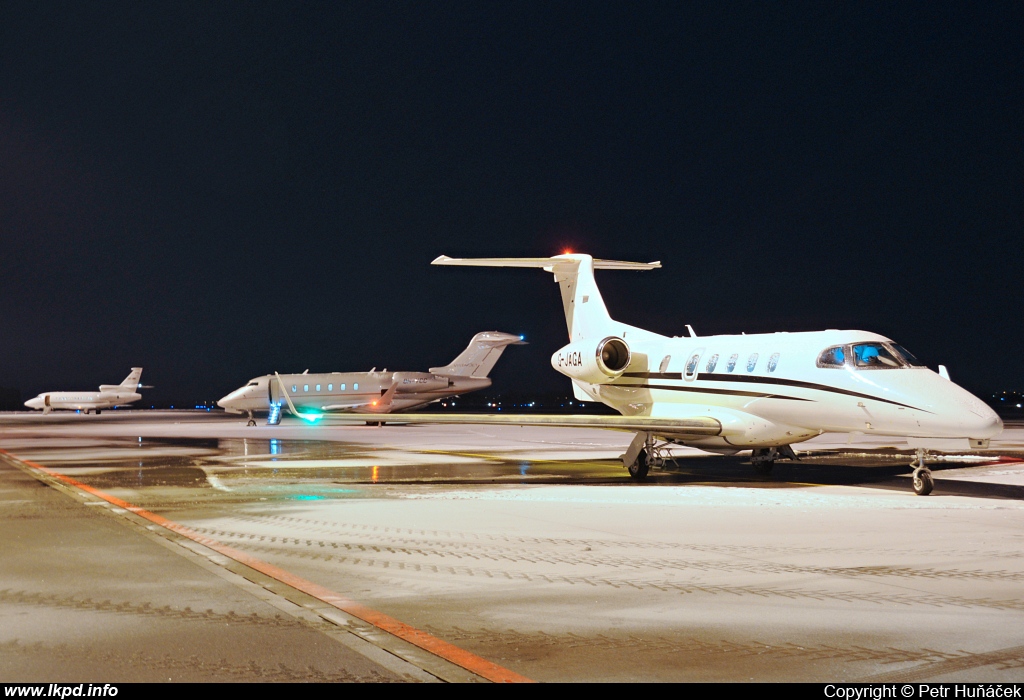 London Executive Aviation – Embraer EMB-505 Phenom 300 G-JAGA