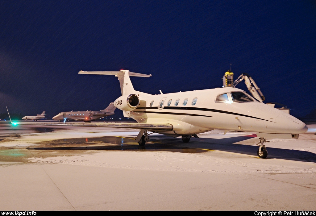 London Executive Aviation – Embraer EMB-505 Phenom 300 G-JAGA