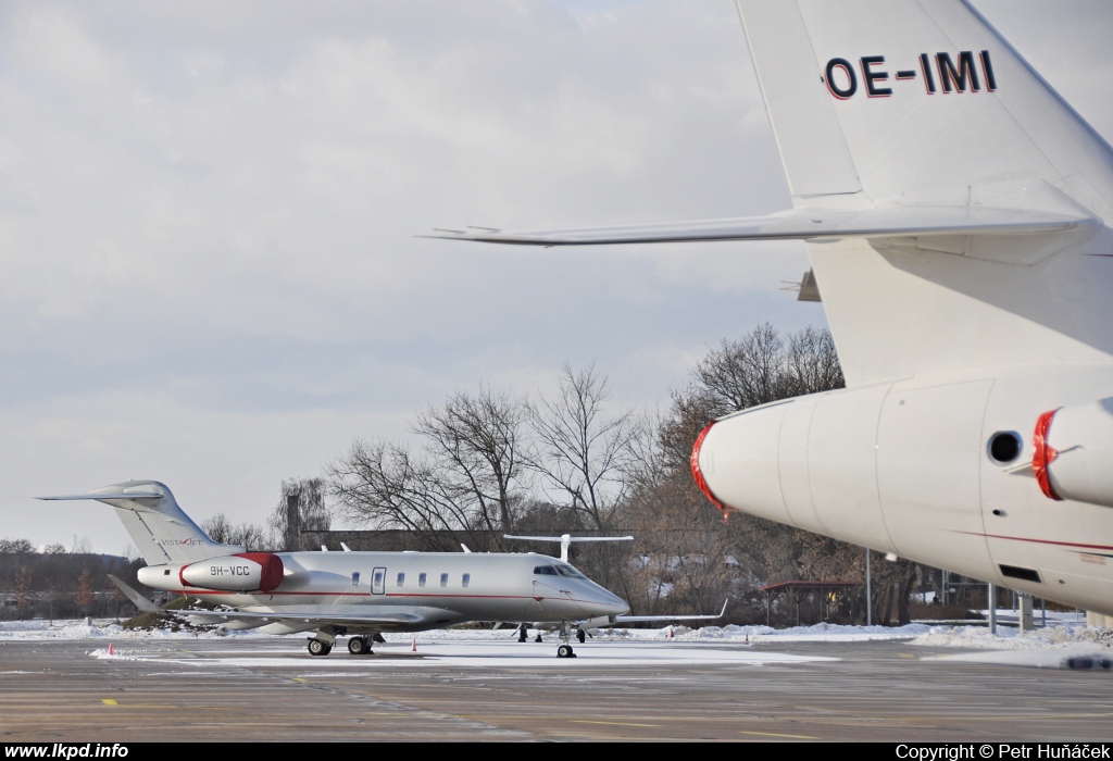 VistaJet – Bombardier BD-100-1A10 Challenger 350 9H-VCC