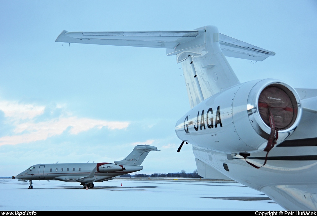 London Executive Aviation – Embraer EMB-505 Phenom 300 G-JAGA