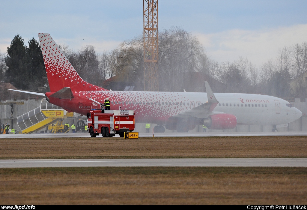 Rossia – Boeing B737-8AS VQ-BSS