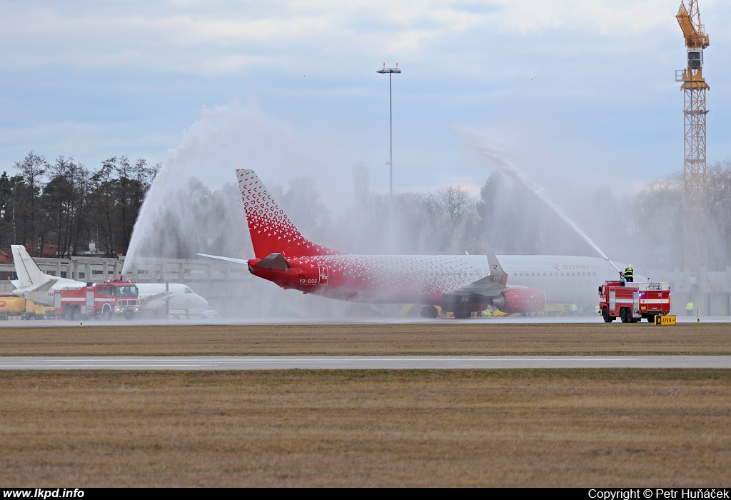 Rossia – Boeing B737-8AS VQ-BSS