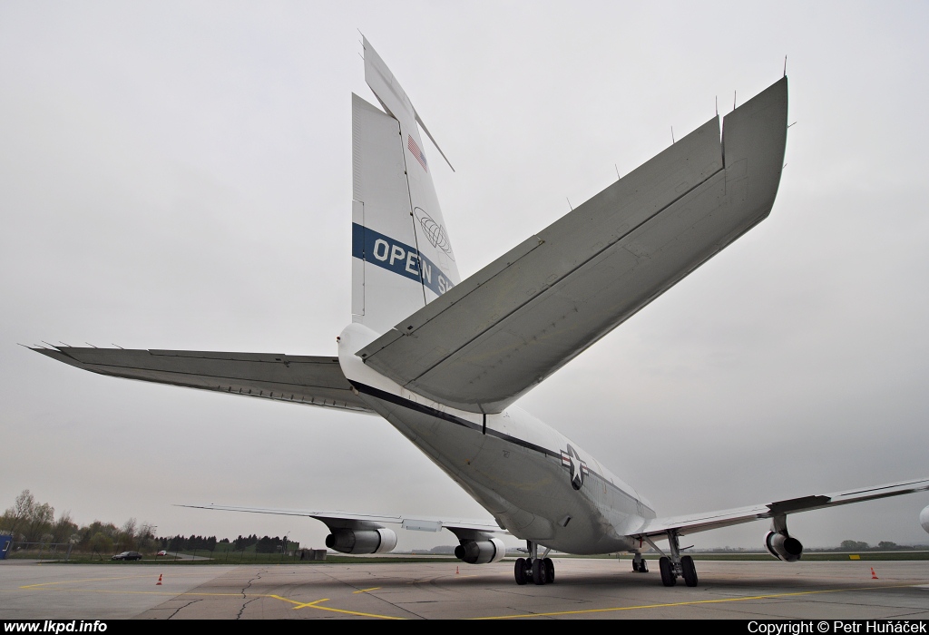 USAF – Boeing OC-135B (B717-158) 61-2670