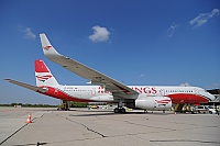 Red Wings – Tupolev TU-204-100V RA-64049