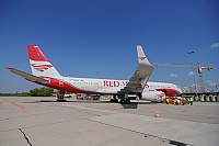 Red Wings – Tupolev TU-204-100V RA-64049