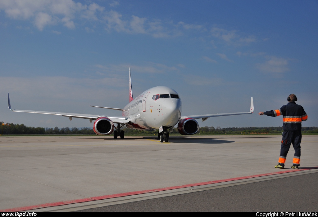 Rossia – Boeing B737-8GJ VQ-BUF