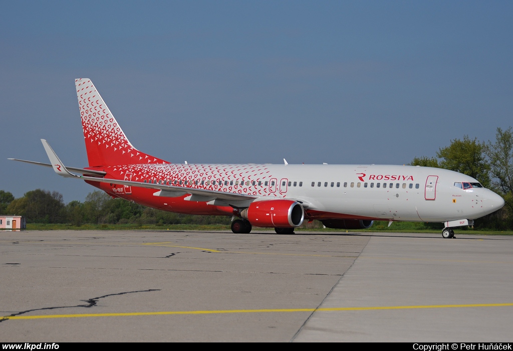 Rossia – Boeing B737-8GJ VQ-BUF