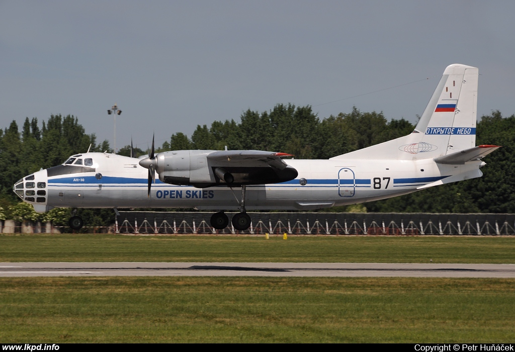 Russia Air Force – Antonov AN-30B 87