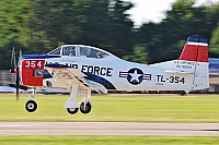 Private/Soukrom – North American T-28B N1328B