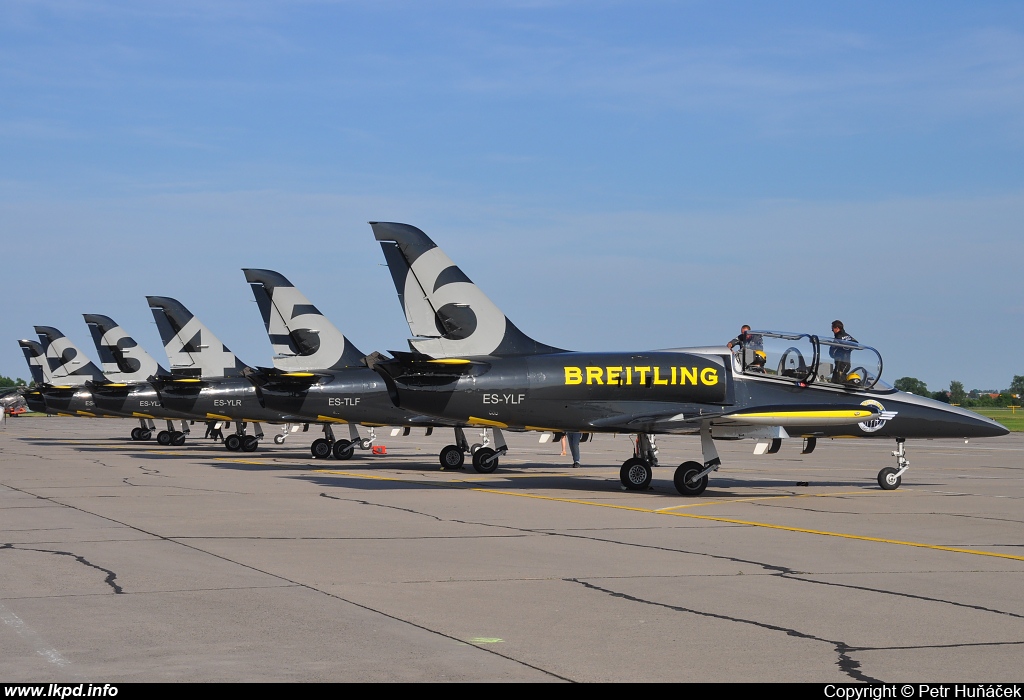 Breitling Jet Team – Aero L-39C ES-YLF