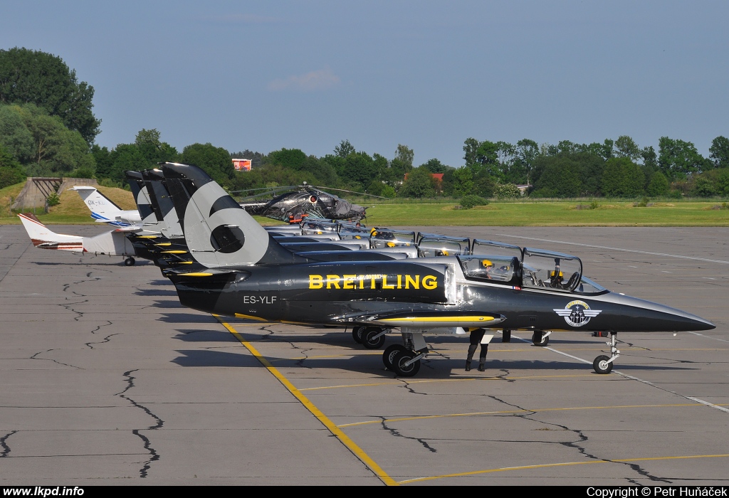 Breitling Jet Team – Aero L-39C ES-YLF