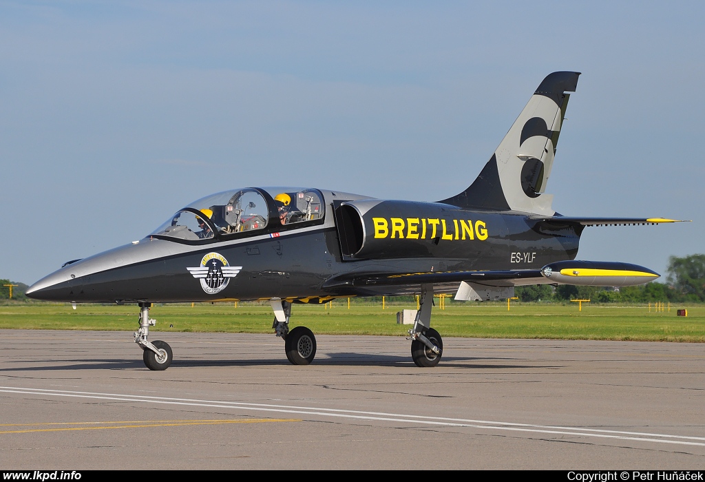 Breitling Jet Team – Aero L-39C ES-YLF