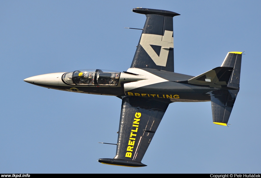 Breitling Jet Team – Aero L-39C ES-YLR