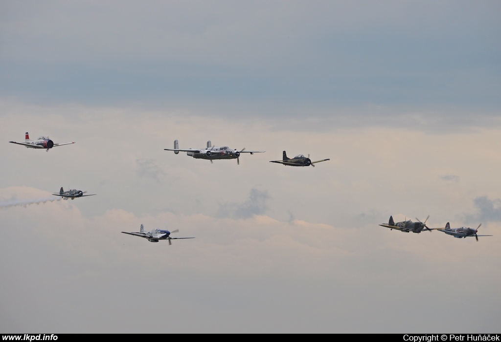 The Flying Bulls – North American B-25J N6123C