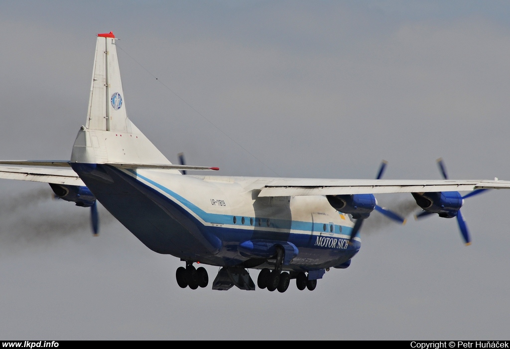 Motor Sich – Antonov AN-12BK UR-11819